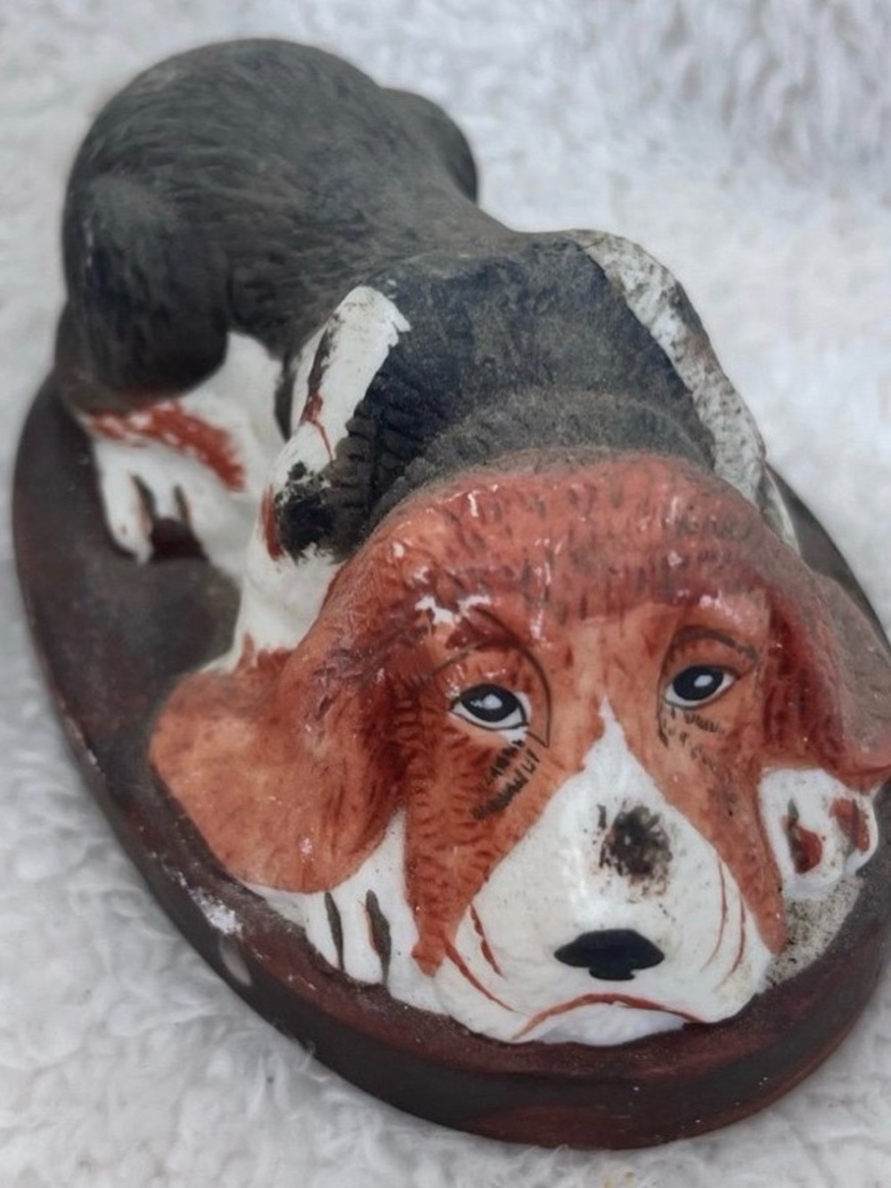 Vintage Porcelain Basset Laying Down Resting Hound Dog Figurine Collectable
